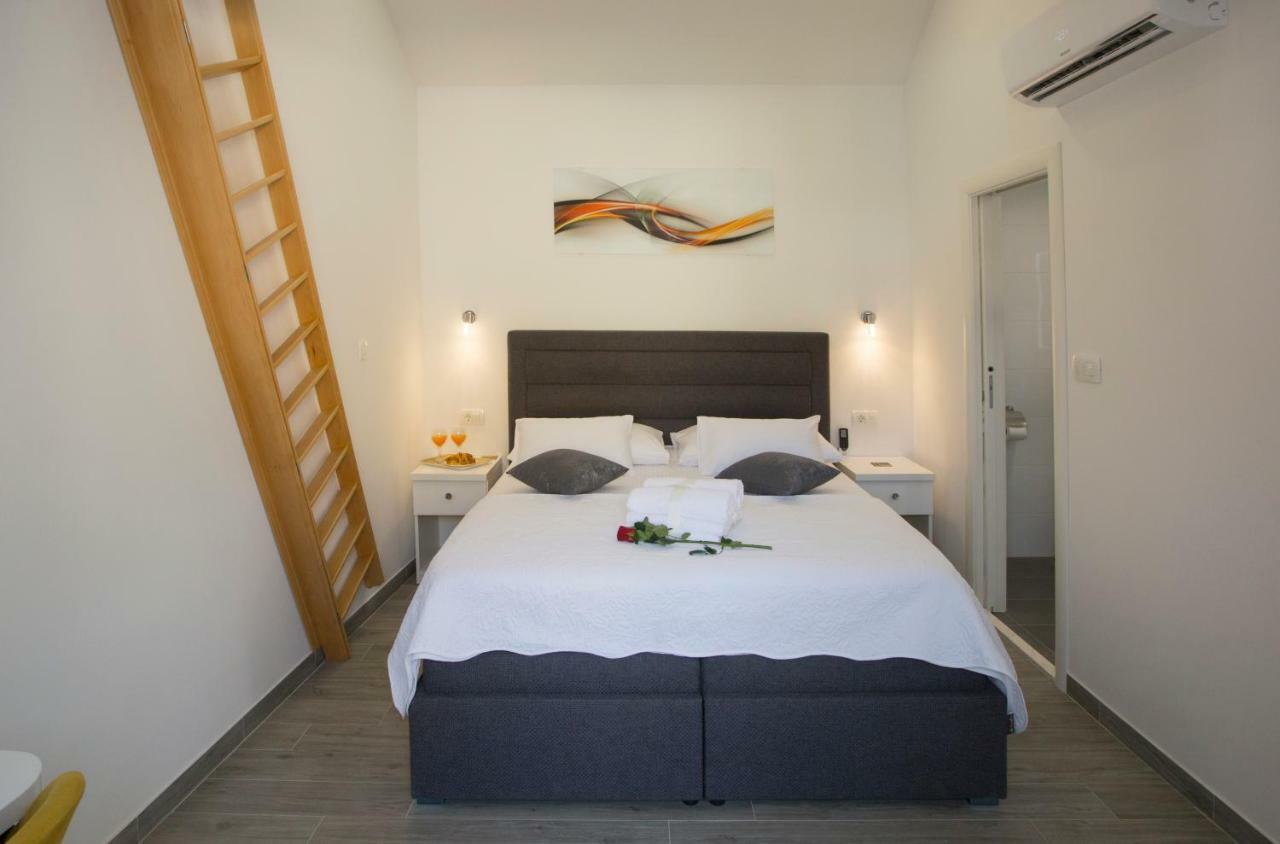 Central Old Town Rooms Split Eksteriør billede